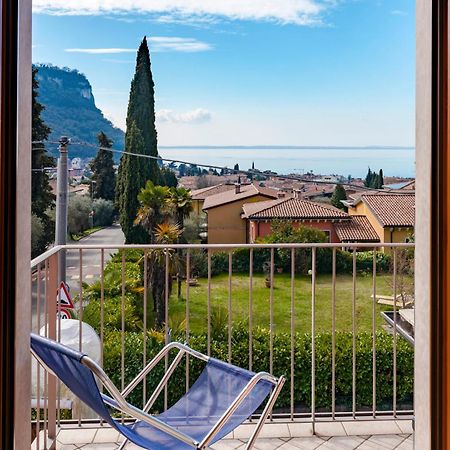 Apartament Terrazza Di Garda - Regarda Travel Zewnętrze zdjęcie